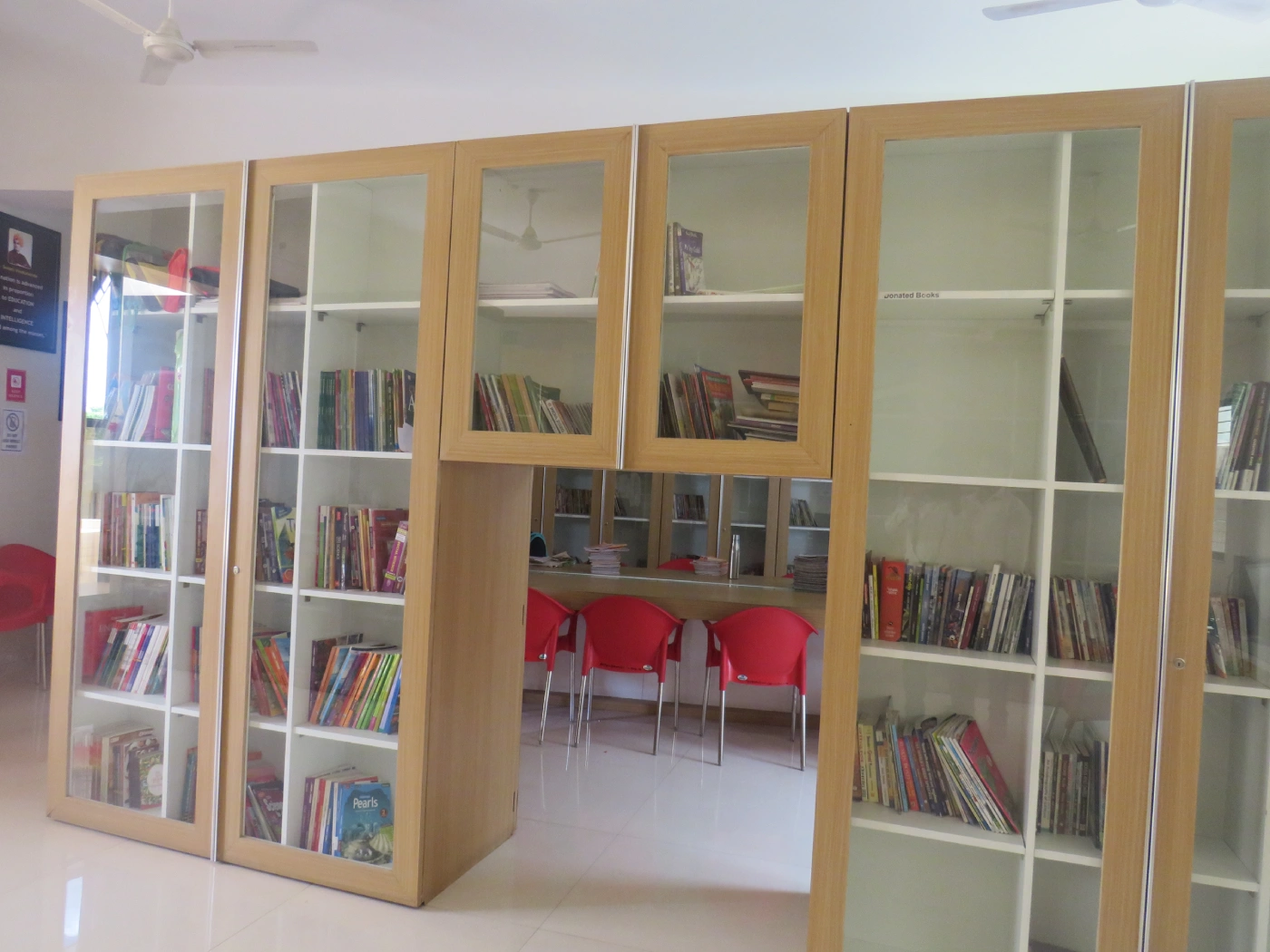 aems-library-img-02